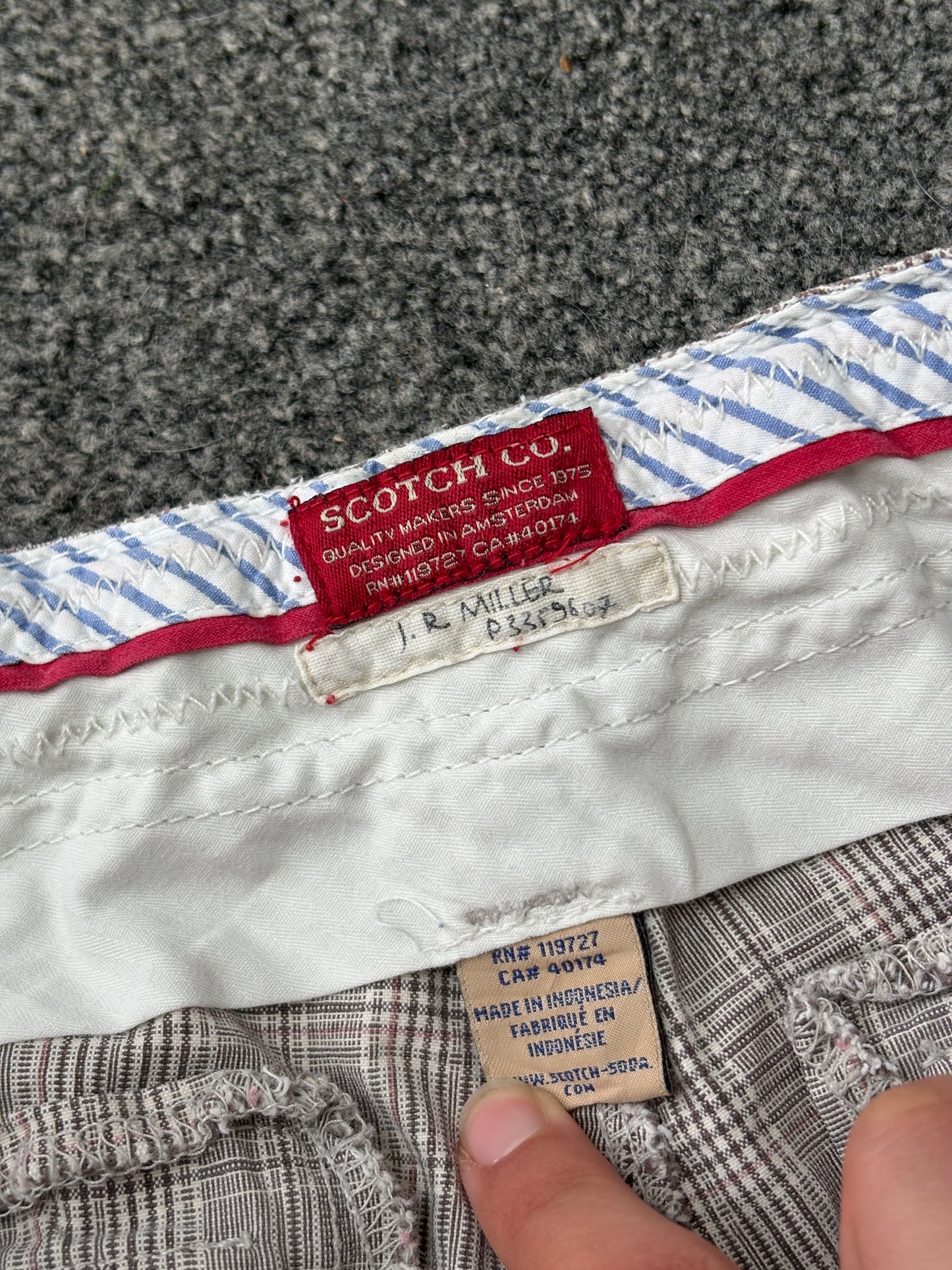Plaid Cargo Shorts - S/M