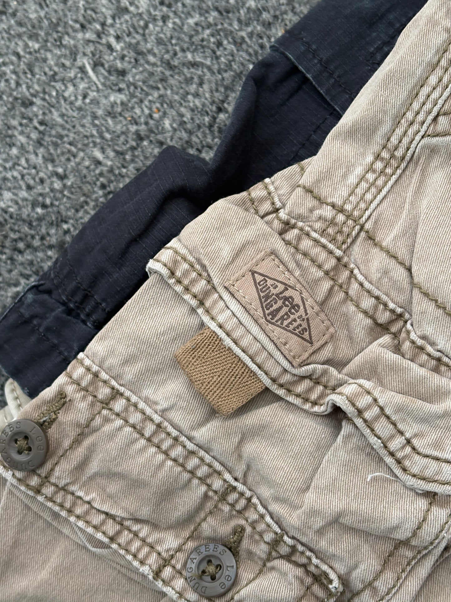 Lee Cargo Shorts - W30