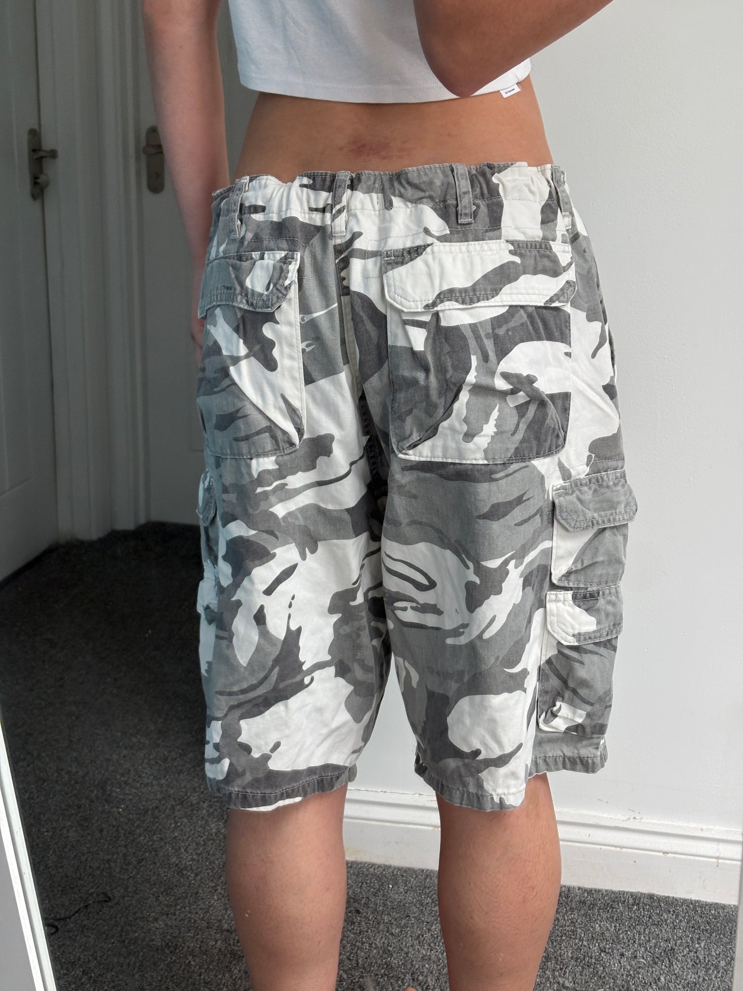 Wrangler Camo Cargo Shorts - W38