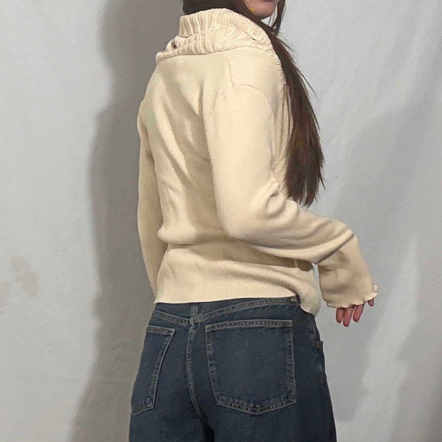 Vintage Y2K Cream and white knit sweater with ruffle detailing and button detail - Small