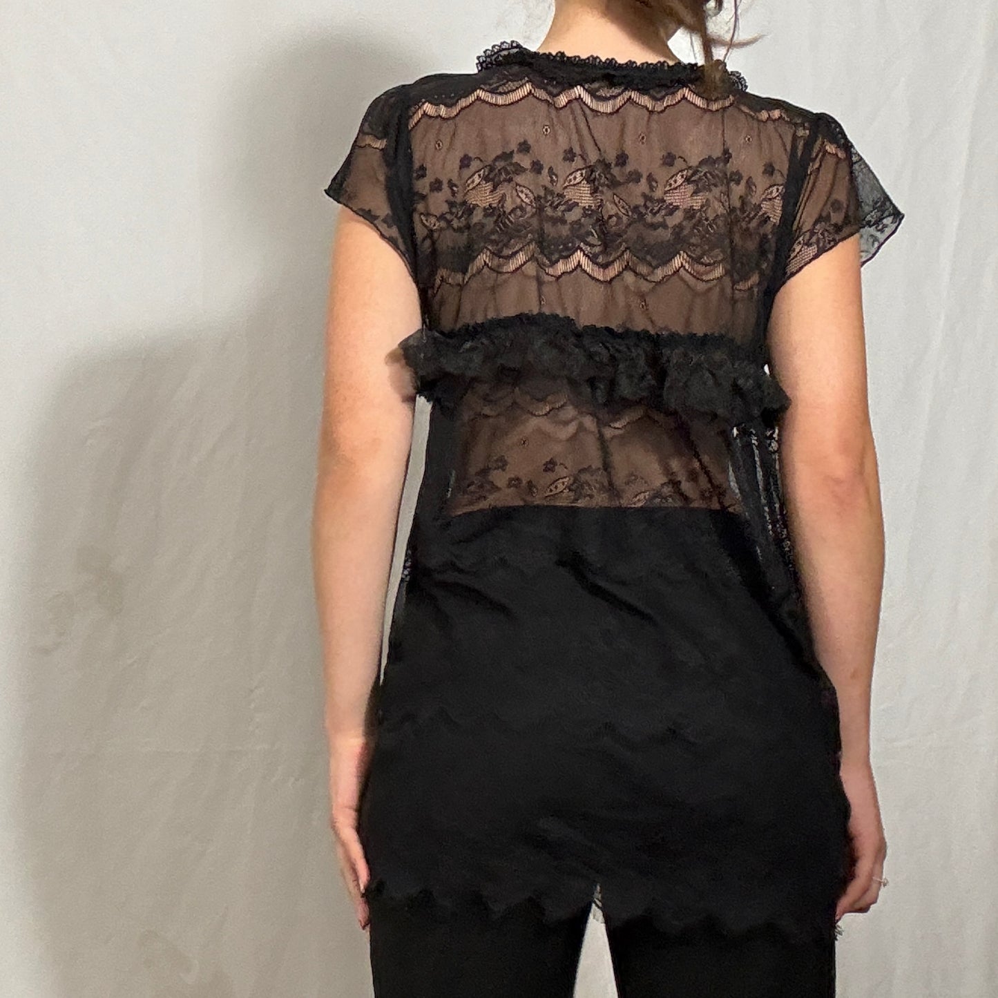 Vintage Y2K lace top - Medium