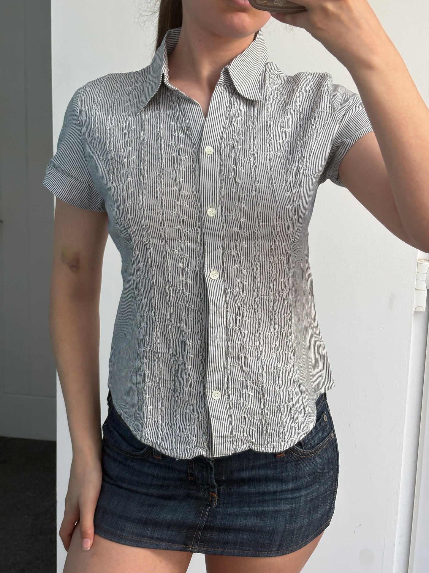 Striped Embroidered Shirt - Small