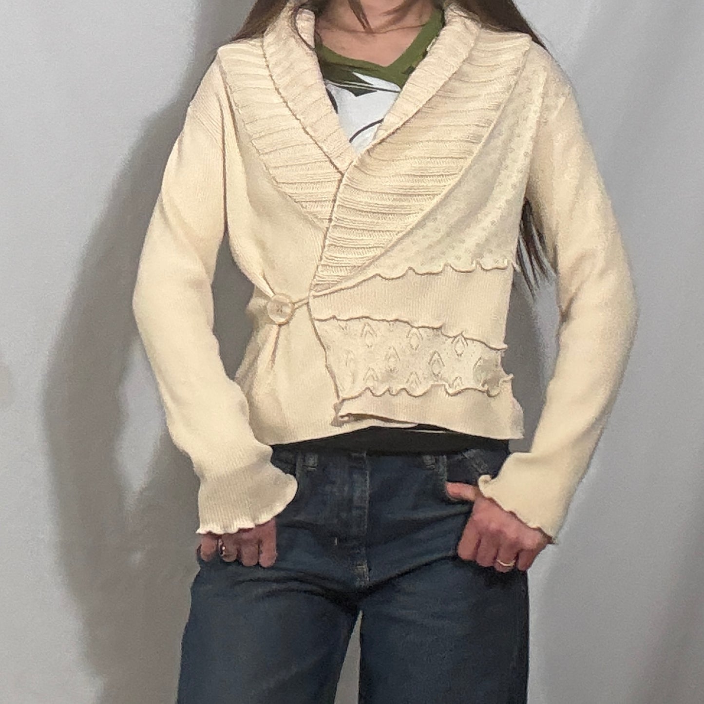 Vintage Y2K Cream and white knit sweater with ruffle detailing and button detail - Small