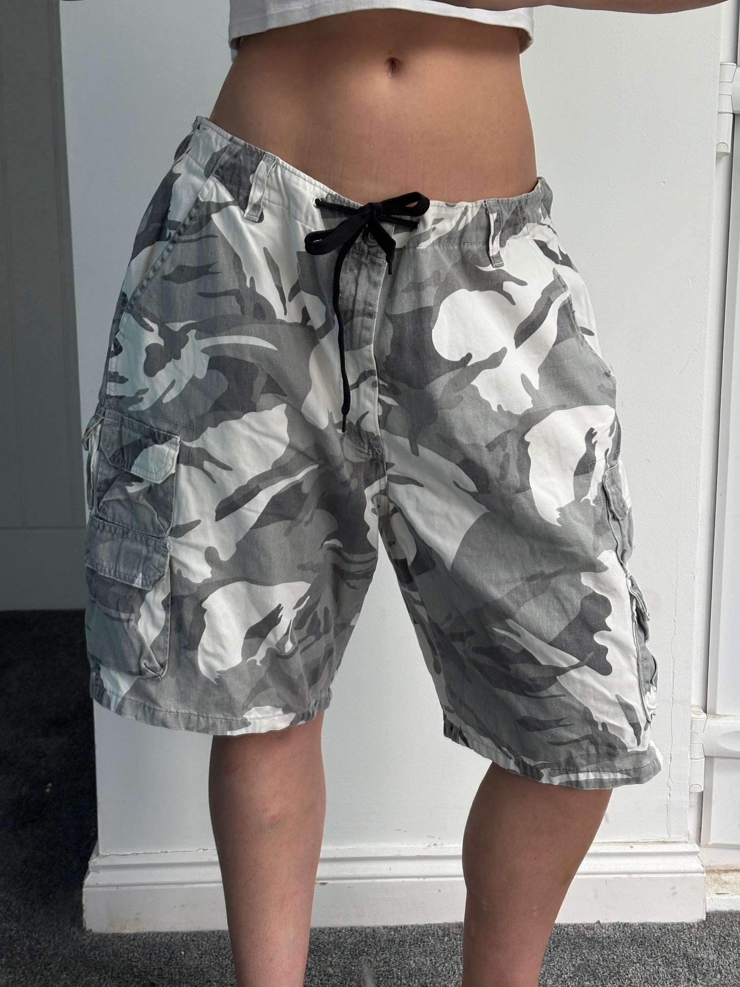 Wrangler Camo Cargo Shorts - W38