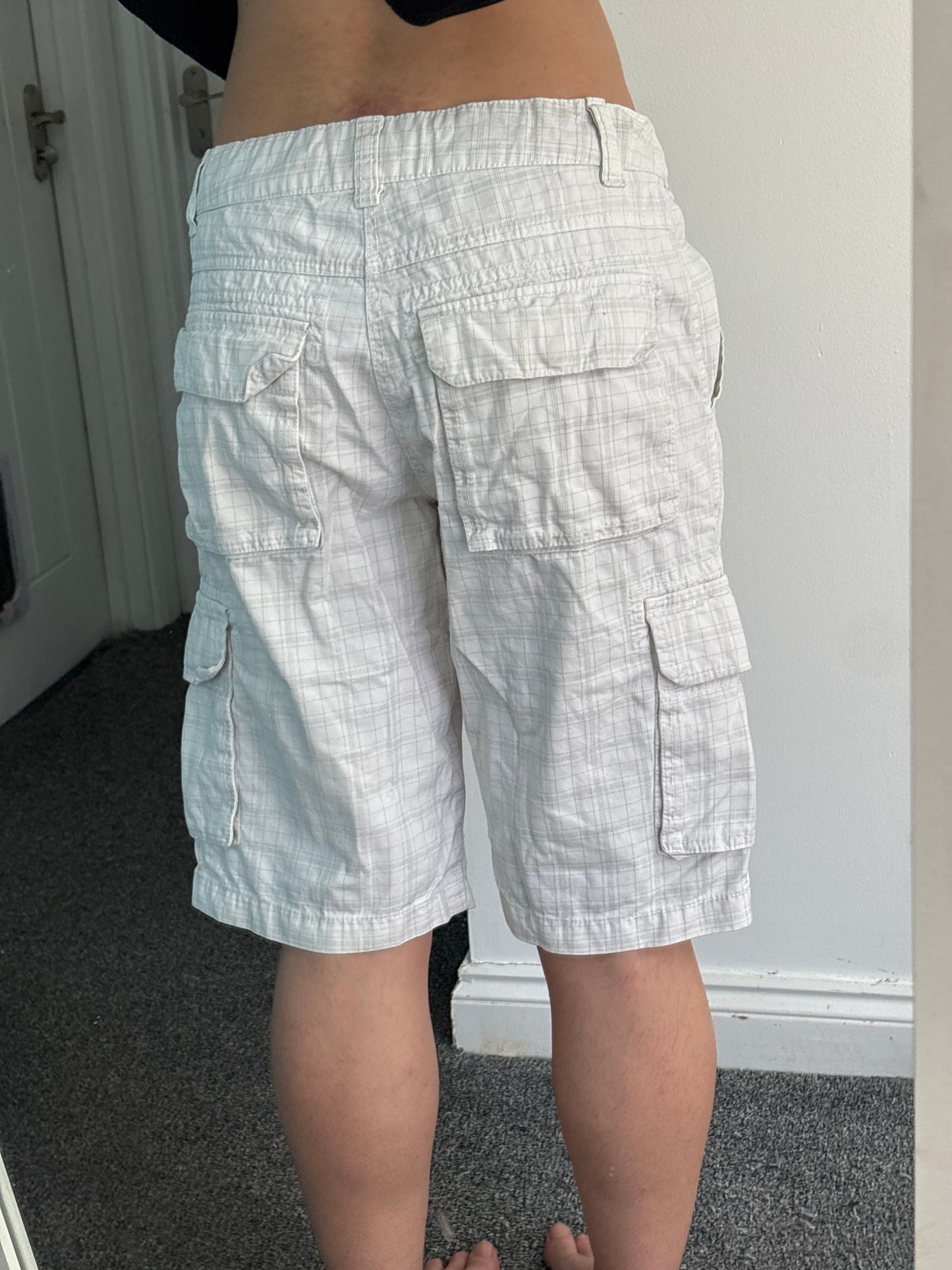Clockhouse Cargo Shorts - W32