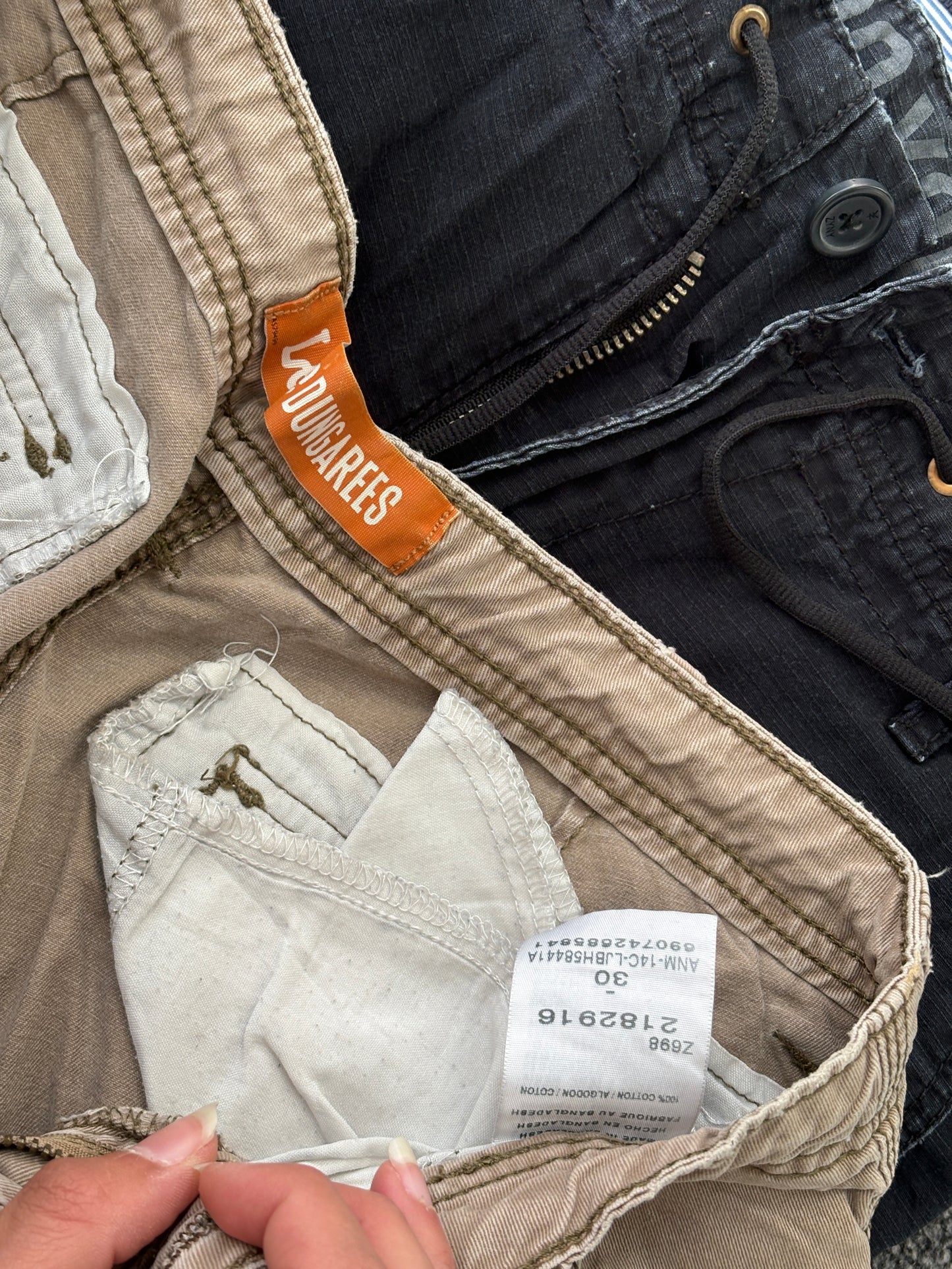 Lee Cargo Shorts - W30