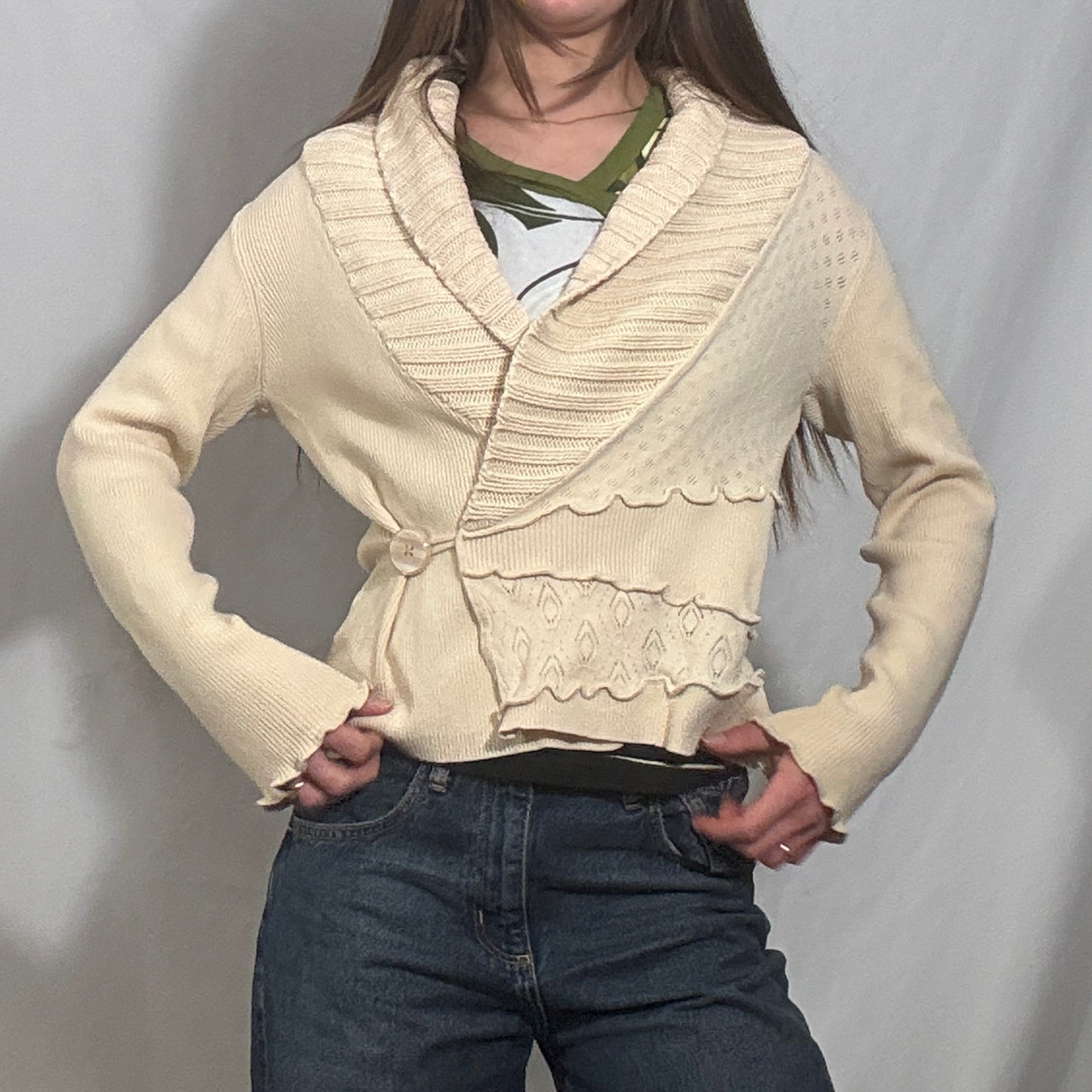 Vintage Y2K Cream and white knit sweater with ruffle detailing and button detail - Small